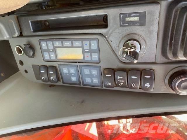 Doosan DX 235 LC Excavadoras de cadenas