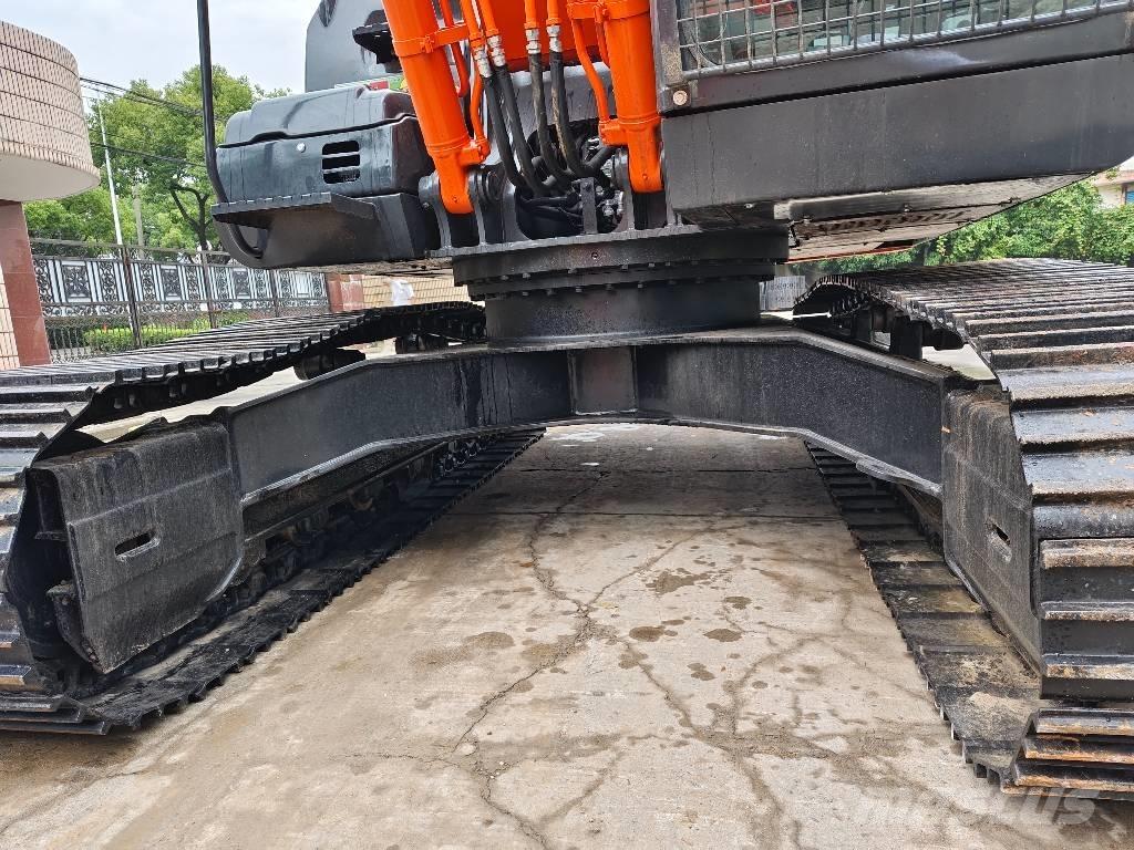 Hitachi ZX 200 Excavadoras de cadenas