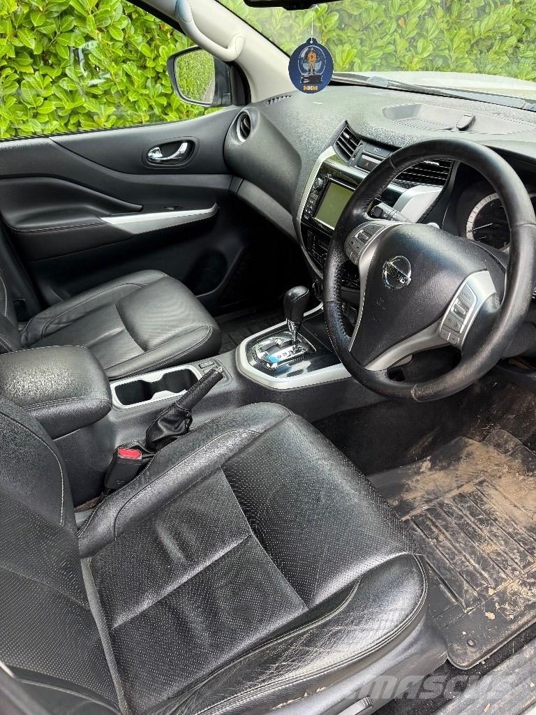 Nissan Navara Furgonetas caja abierta
