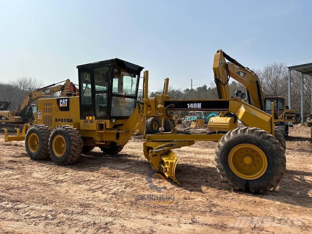 CAT 140H Motoniveladoras