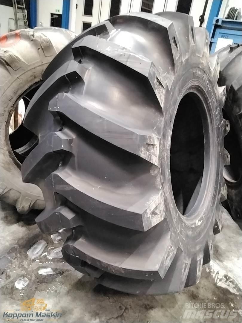 Nokian Trs 30,5-32 Neumáticos, ruedas y llantas