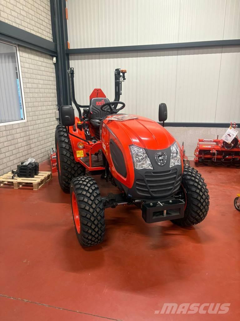 Kioti ck4030hst Tractores