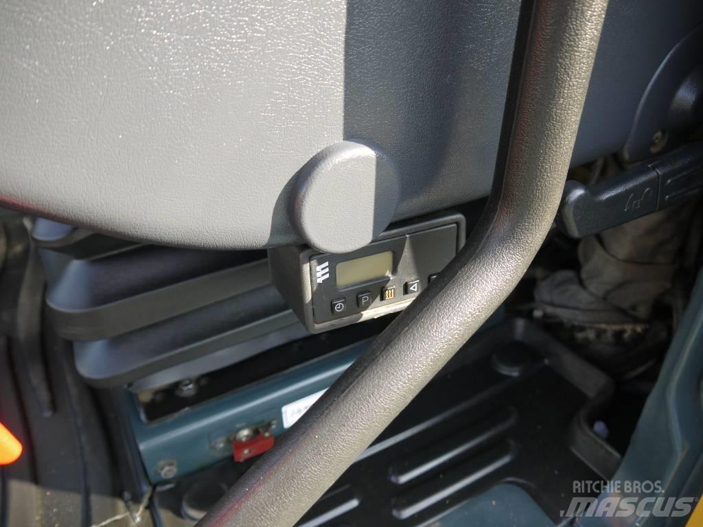 Hyundai HX 300 L Excavadoras de cadenas