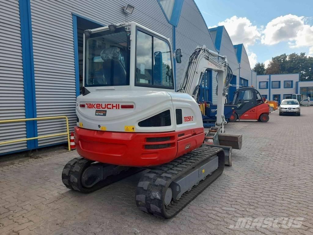 Takeuchi TB 250-2 Mini excavadoras < 7t