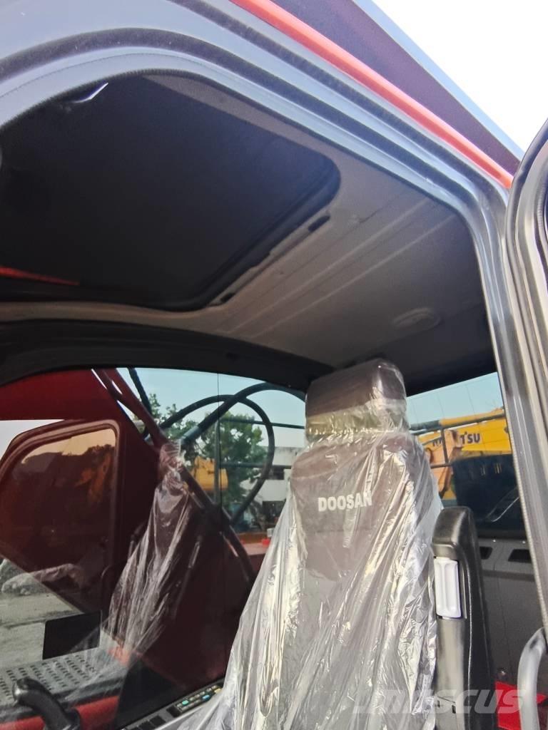 Doosan DX 225 LC-9C Excavadoras de cadenas