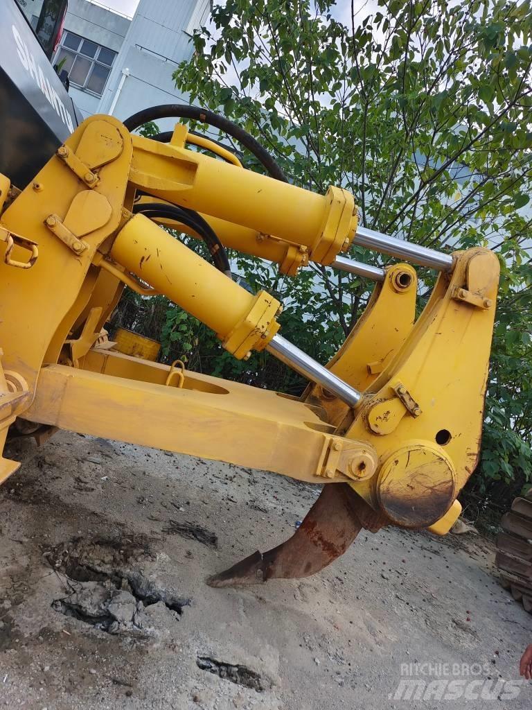 Shantui SD 32 Buldozer sobre oruga