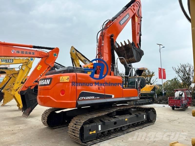 Doosan DX 225 LC-9C Excavadoras de cadenas