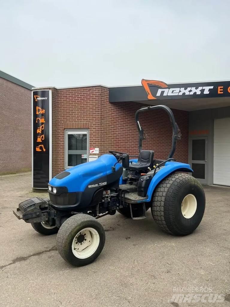 New Holland TC 40D Tractores