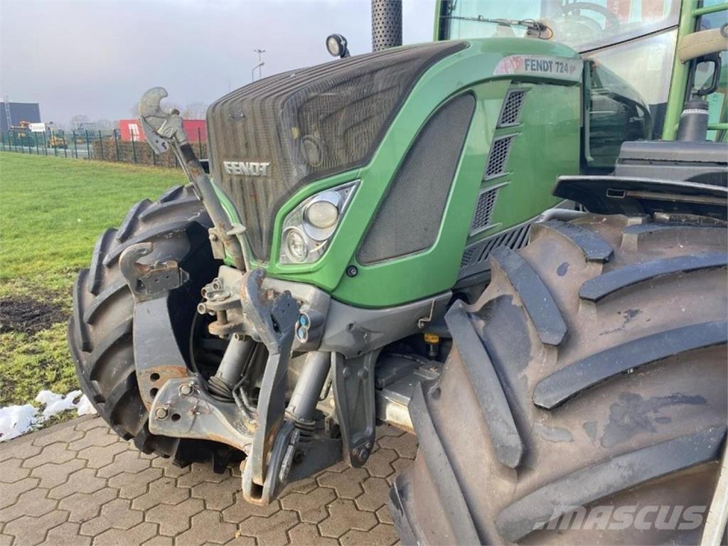 Fendt 724 PROFI Tractores