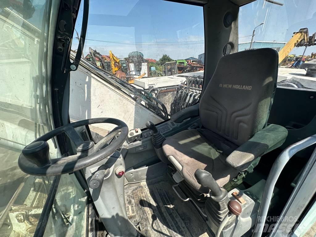 New Holland MH Plus Excavadoras de ruedas