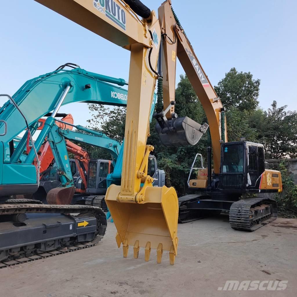 Komatsu PC 200-8 Excavadoras de cadenas