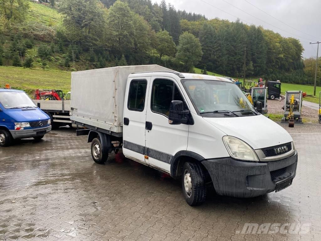 Iveco Daily 2.3 Furgonetas caja abierta