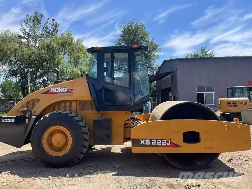 XCMG XS 223J Rodillos de un solo tambor