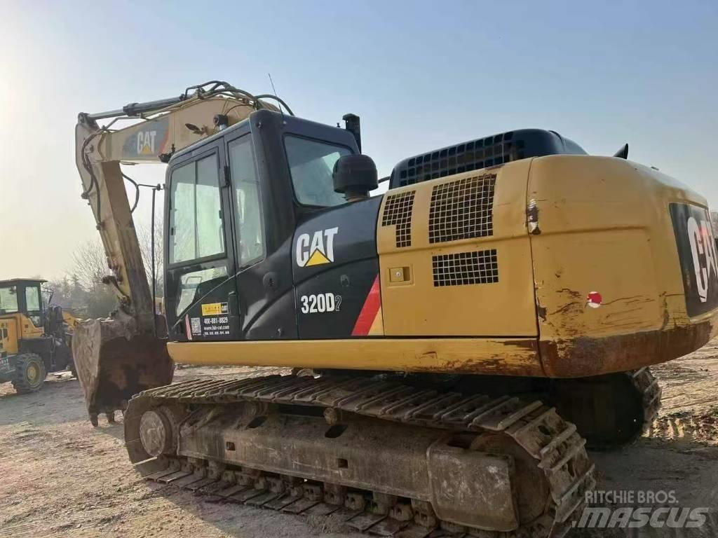 CAT 320 D2 Excavadoras de cadenas