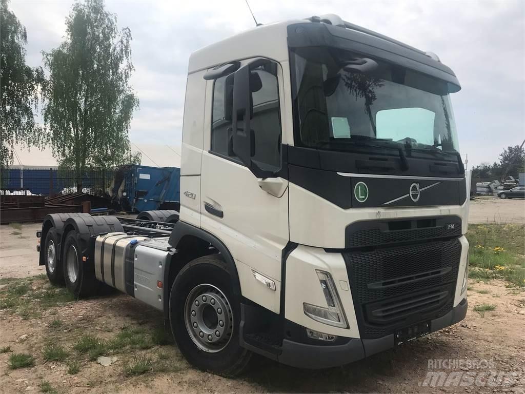 Volvo FM 420 6X2 Camiones chasis