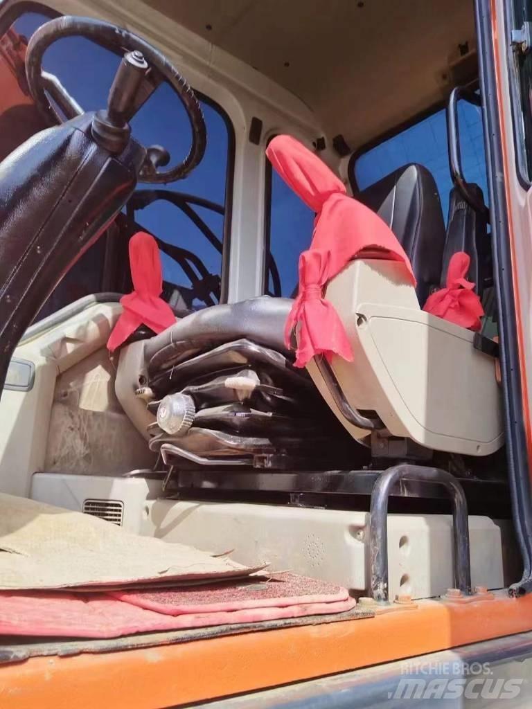Doosan DX150W-9 Excavadoras de ruedas