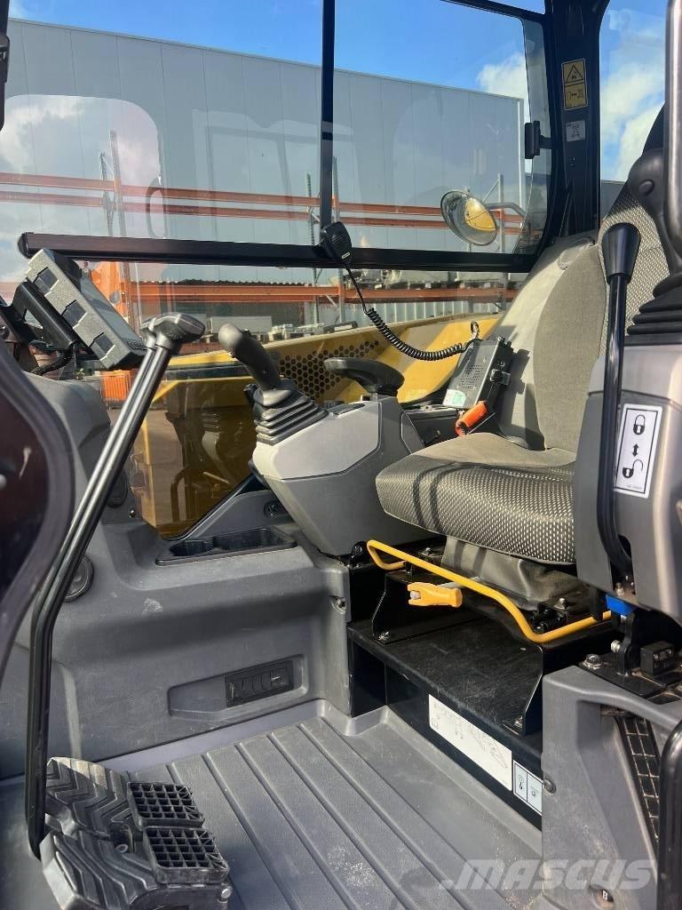 CAT 308 CR Excavadoras 7t - 12t