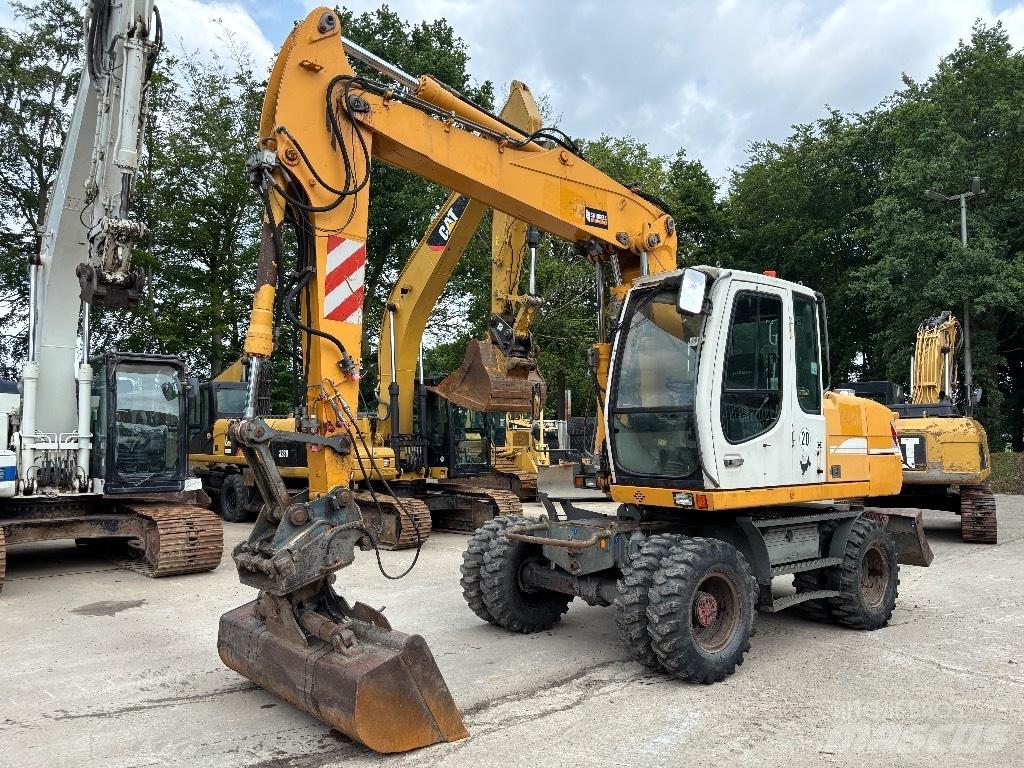 Liebherr A316 Excavadoras de ruedas