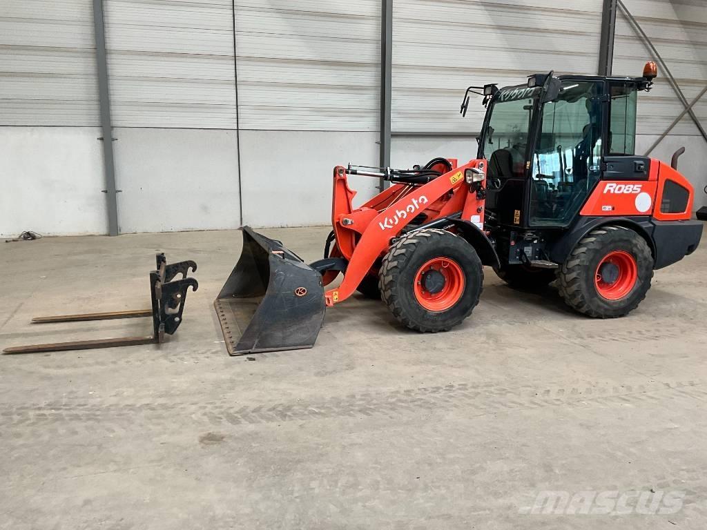 Kubota R 085 Cargadoras sobre ruedas