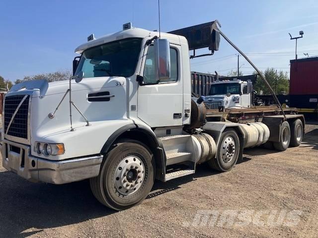 Volvo VHD Camiones con gancho