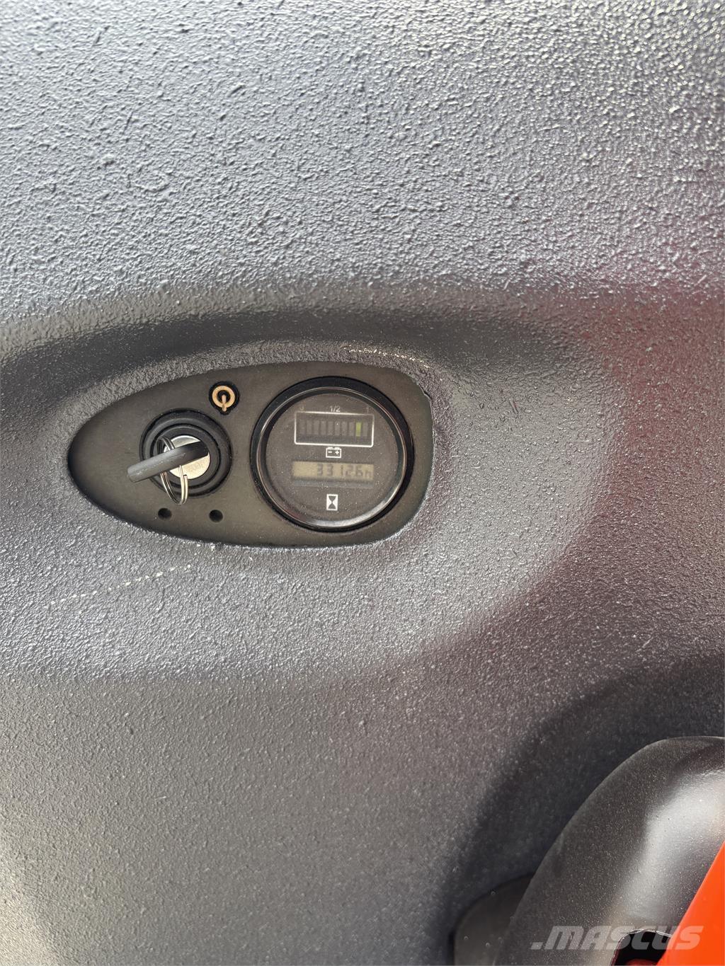 Linde L16 Apiladores eléctricos autopropulsados