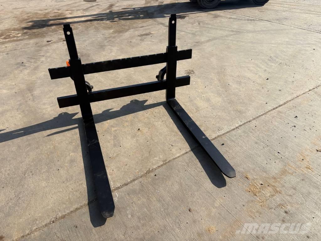 Ålö PALLET TINES Otros accesorios para tractores