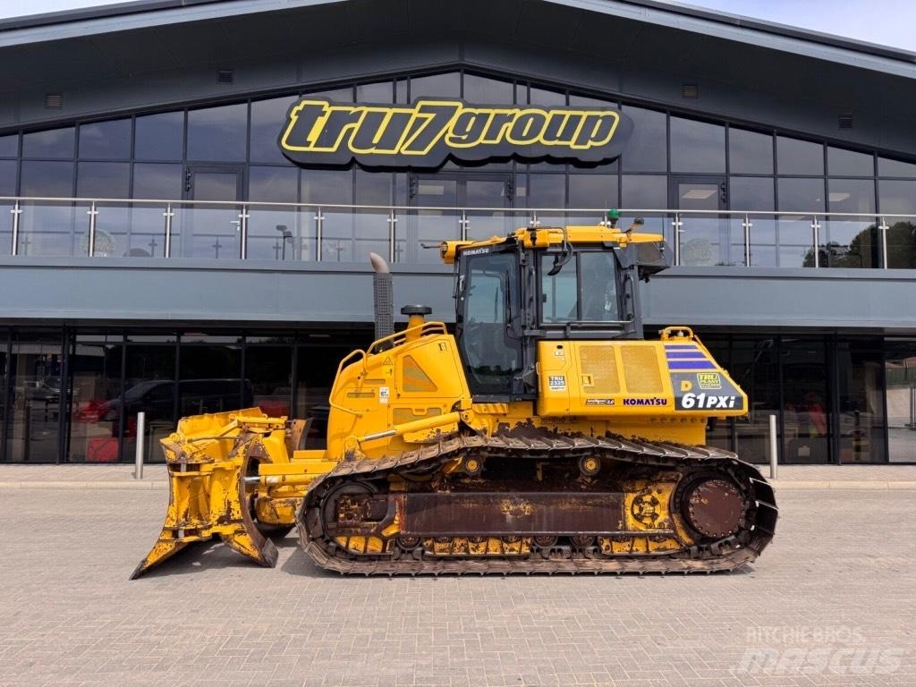 Komatsu D61PXi-24EO Buldozer sobre oruga