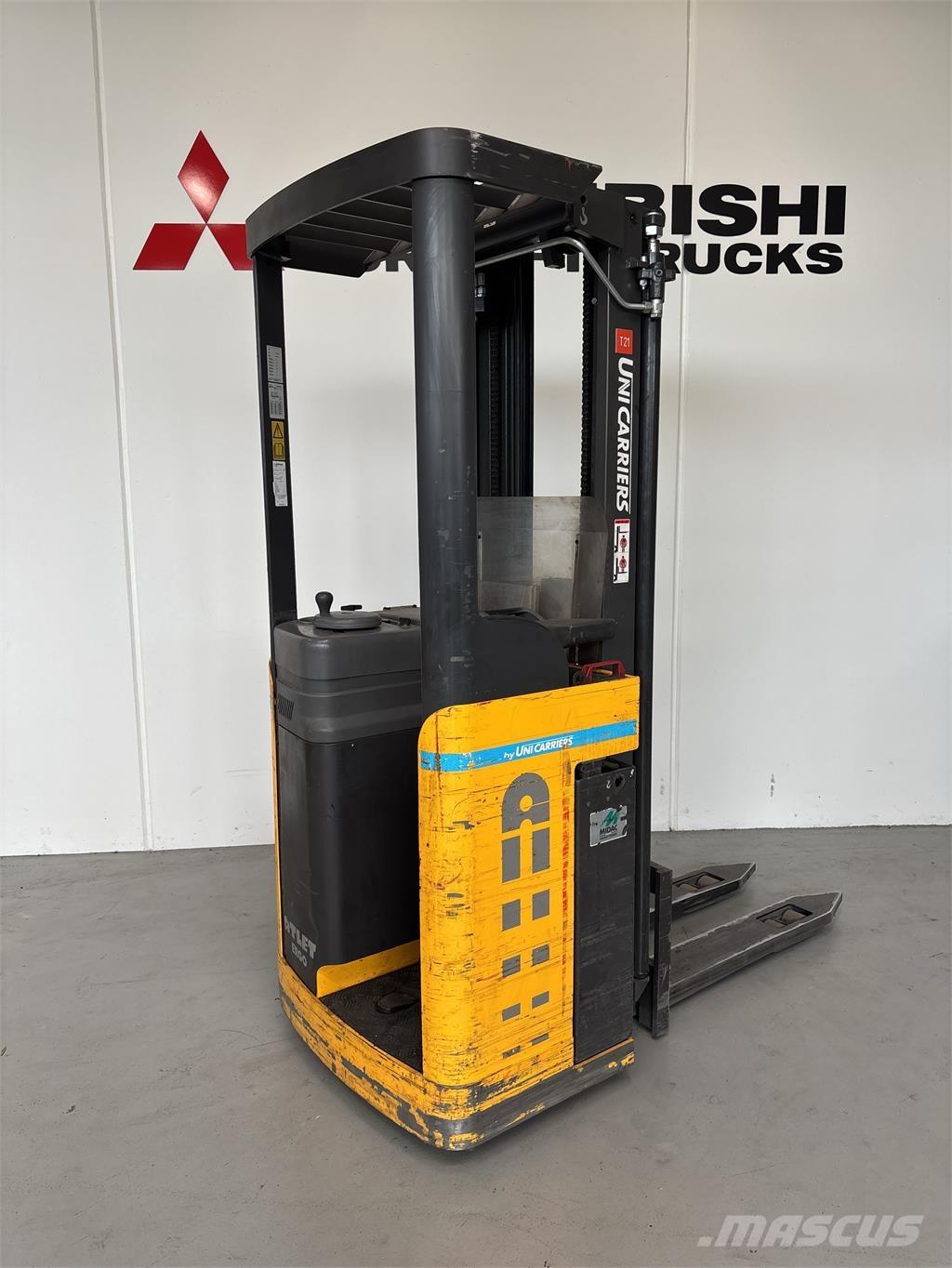 Atlet A160 Apiladores eléctricos autopropulsados