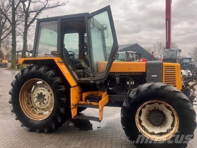 Renault 145-14 Tractores