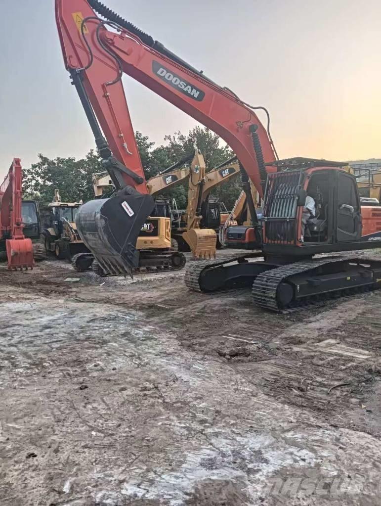 Doosan DX 225 LC-9C Excavadoras de cadenas