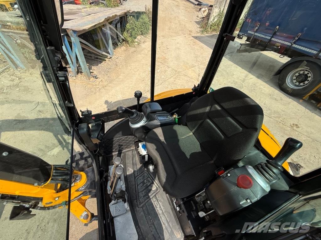 JCB 8026 CTS Mini excavadoras < 7t