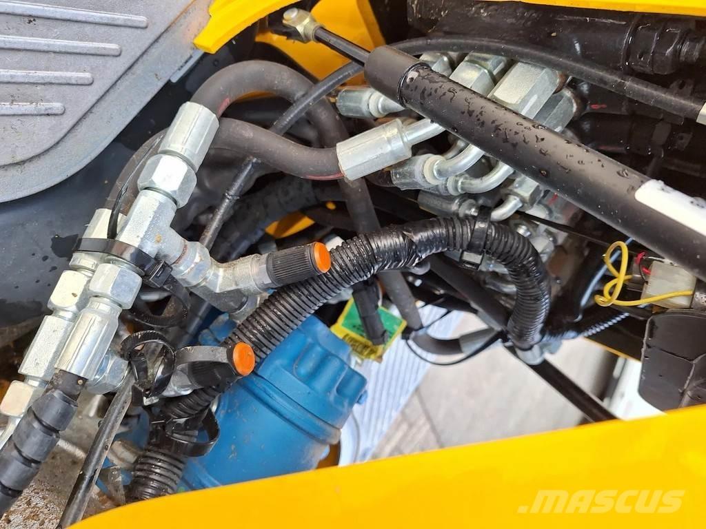 JCB 8008 CTS Mini excavadoras < 7t