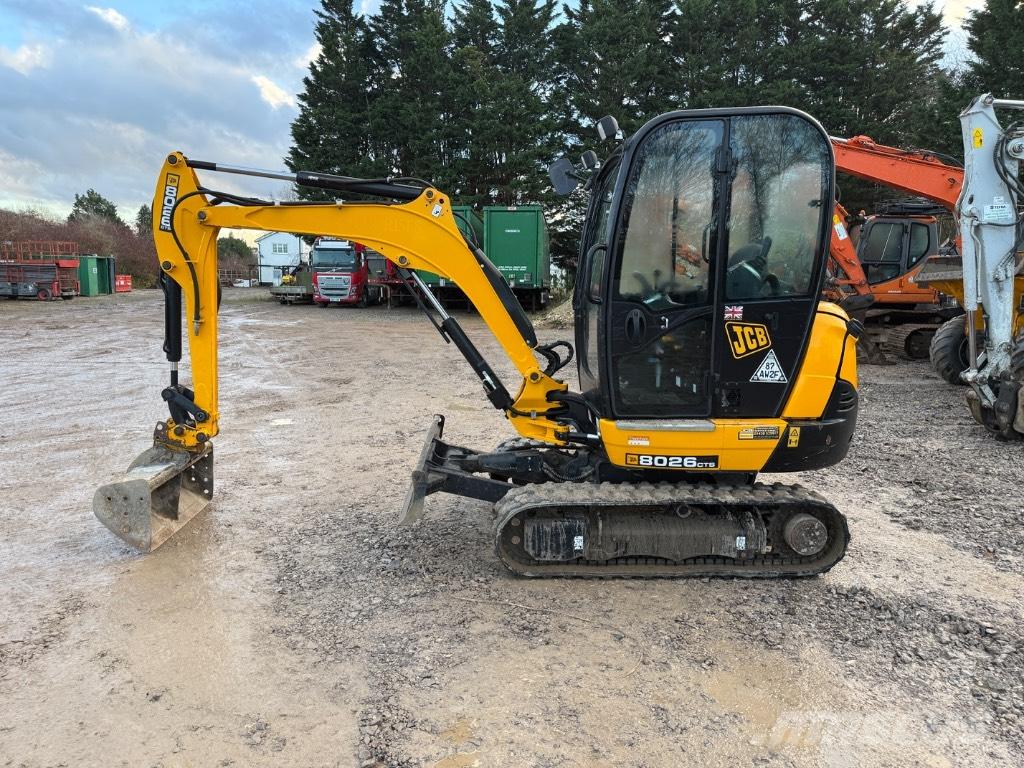 JCB 8026 CTS Mini excavadoras < 7t