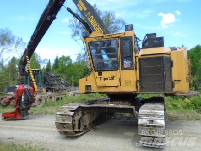 Tigercat 845B Talador apilador