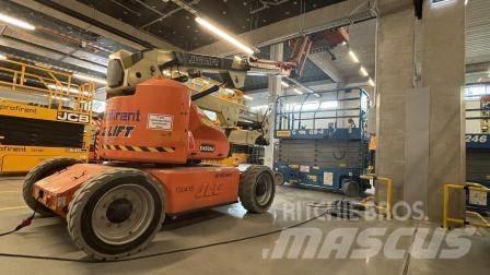 JLG E 450 AJ Plataforma de trabajo articulada
