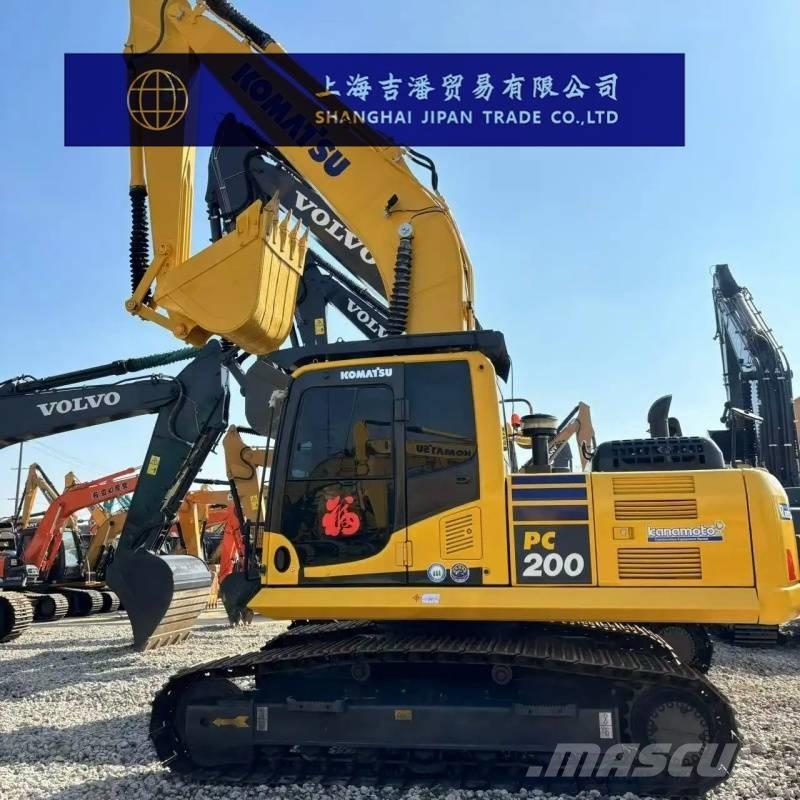 Komatsu PC 200-8 Excavadoras de cadenas