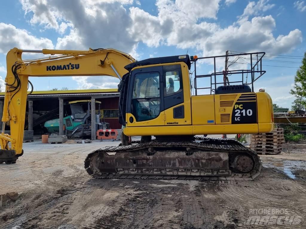 Komatsu PC 210-8 Excavadoras de cadenas