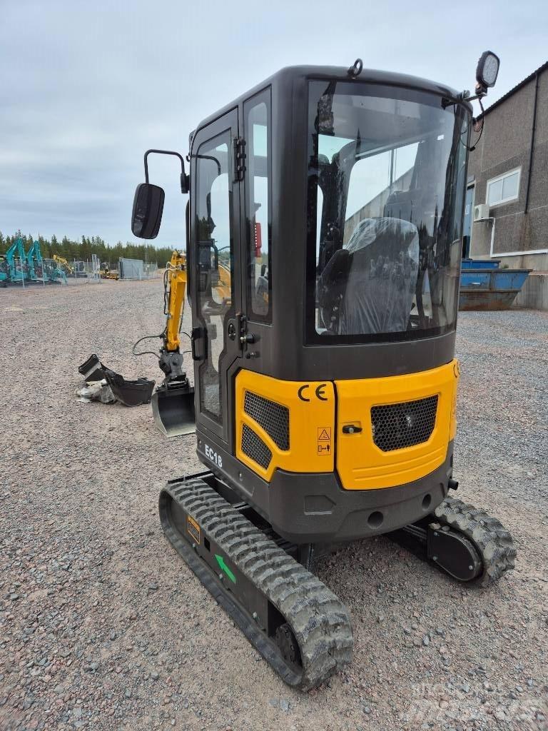 Multiloader EC18 Mini excavadoras < 7t
