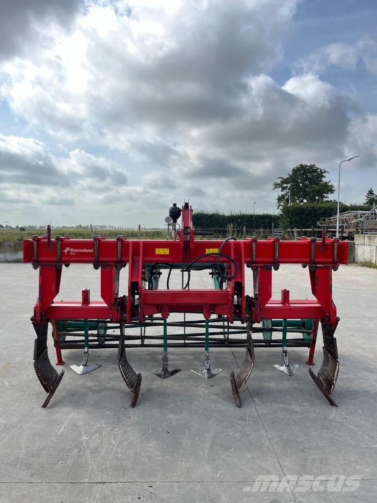 Kverneland CLI430 Cultivadores