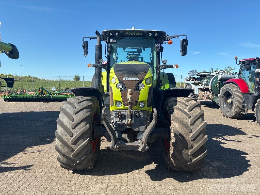 CLAAS AXION 830 CIS+ Tractores