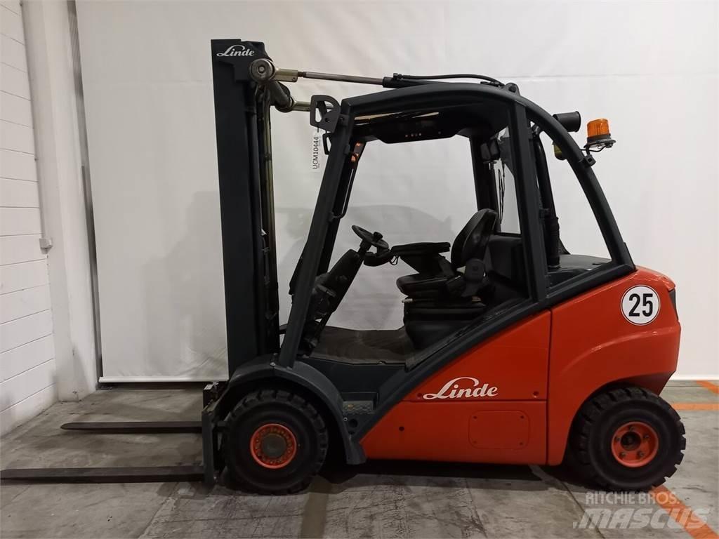 Linde H25D Carretillas diesel