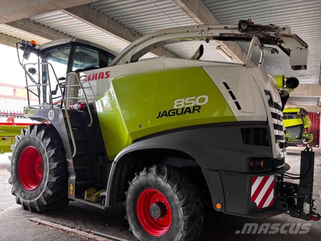 CLAAS Jaguar 850 Picadoras de forraje autopropulsadas