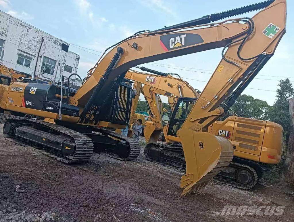 CAT 324 D2 L Excavadoras 7t - 12t