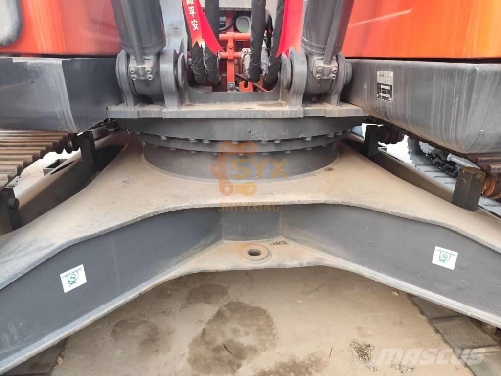 Doosan DX 225 LC Excavadoras de cadenas