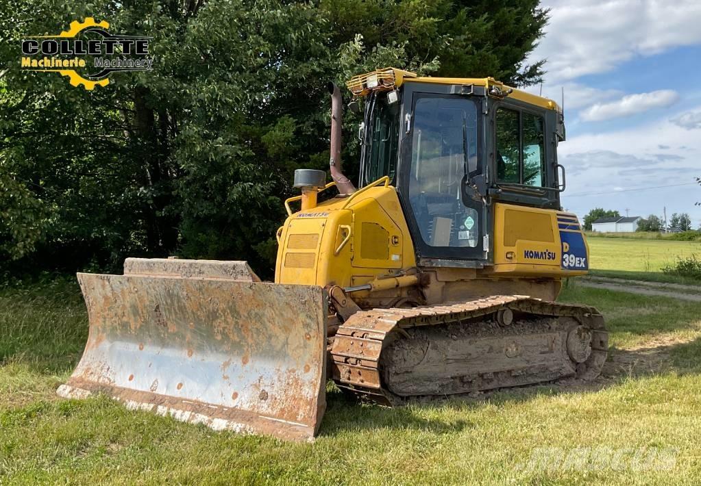 Komatsu D 39 EX Buldozer sobre oruga