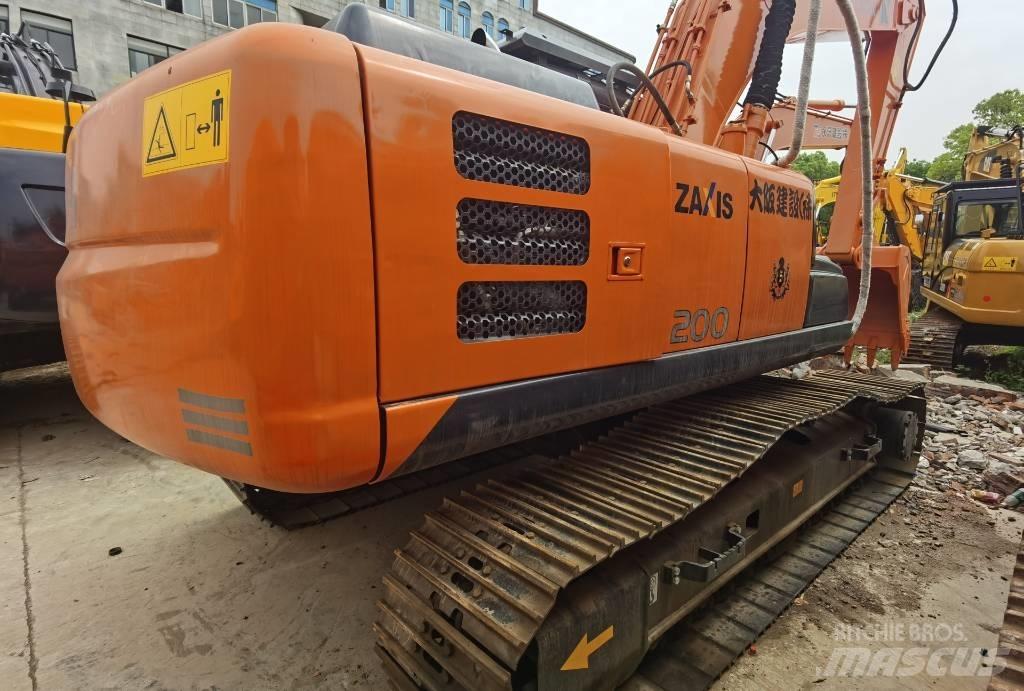 Hitachi ZX 200 Excavadoras de cadenas