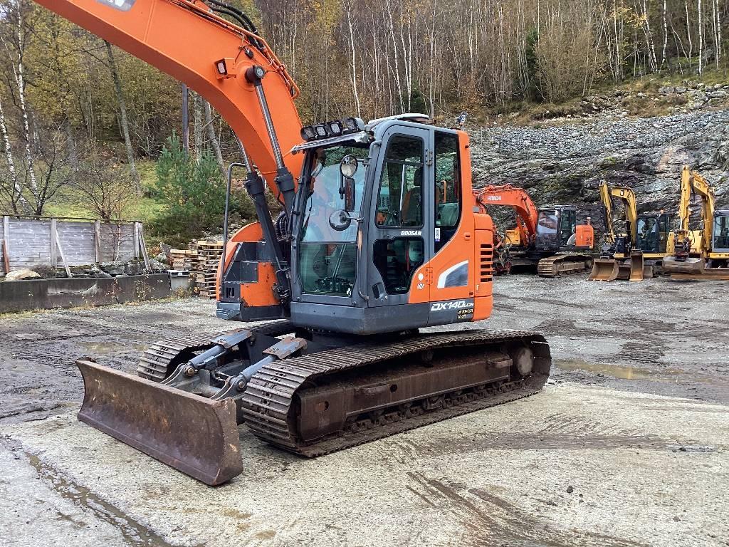 Doosan DX140LCR-5 Excavadoras de cadenas