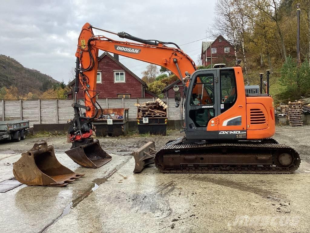 Doosan DX140LCR-5 Excavadoras de cadenas