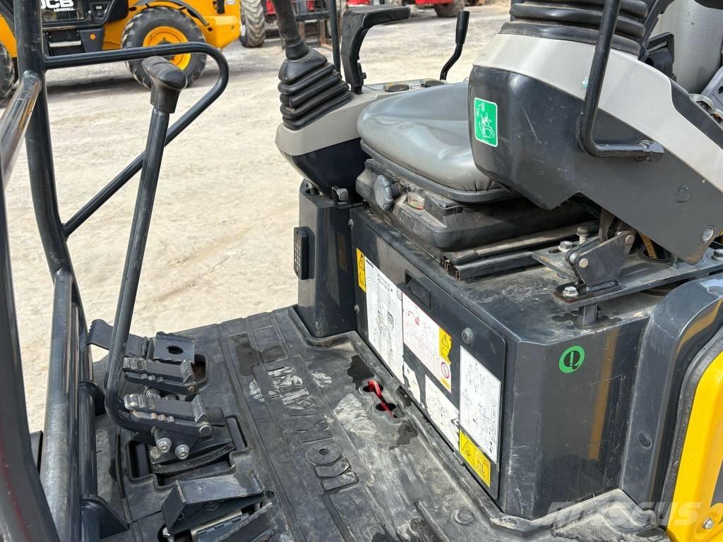 Komatsu PC 14 R-3HS Mini excavadoras < 7t