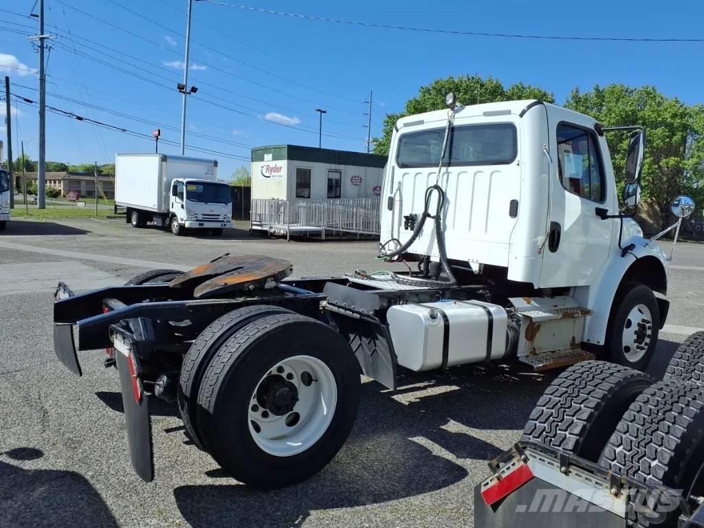 Freightliner M2 106 Cabezas tractoras